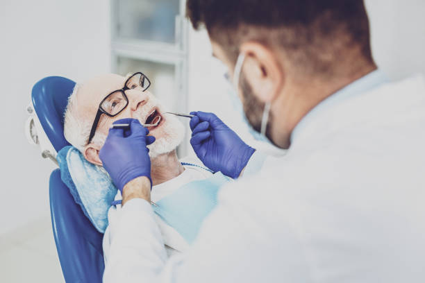 Best Emergency Care for Gum Disease in Taft Heights, CA